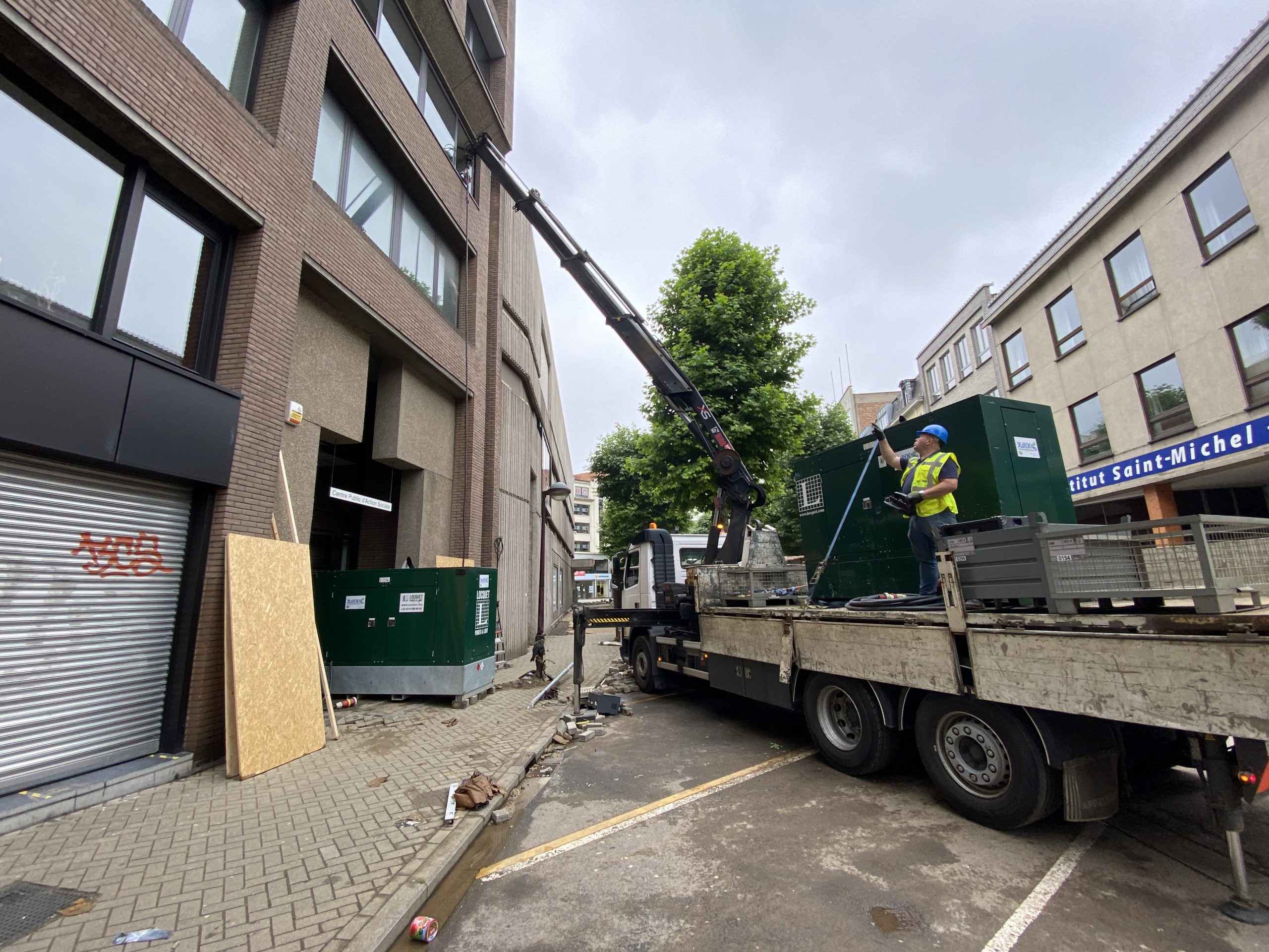 livraison de groupes lors des inondations