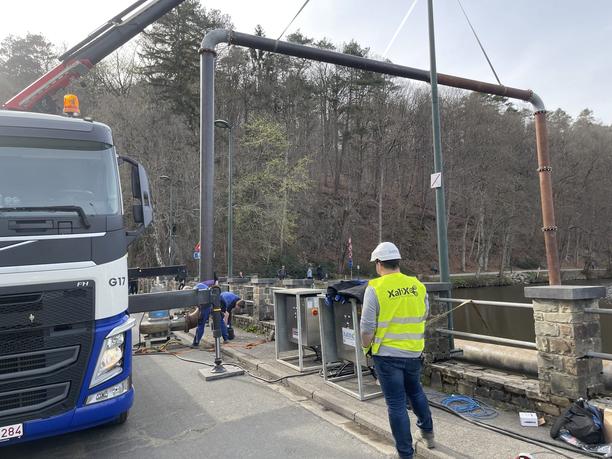 mise en place pompe pour vidange du lac