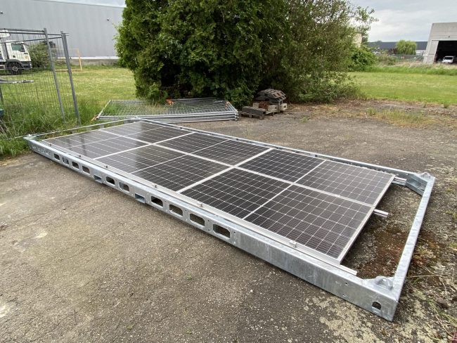 panneau solaire pour pose sur toit conteneur